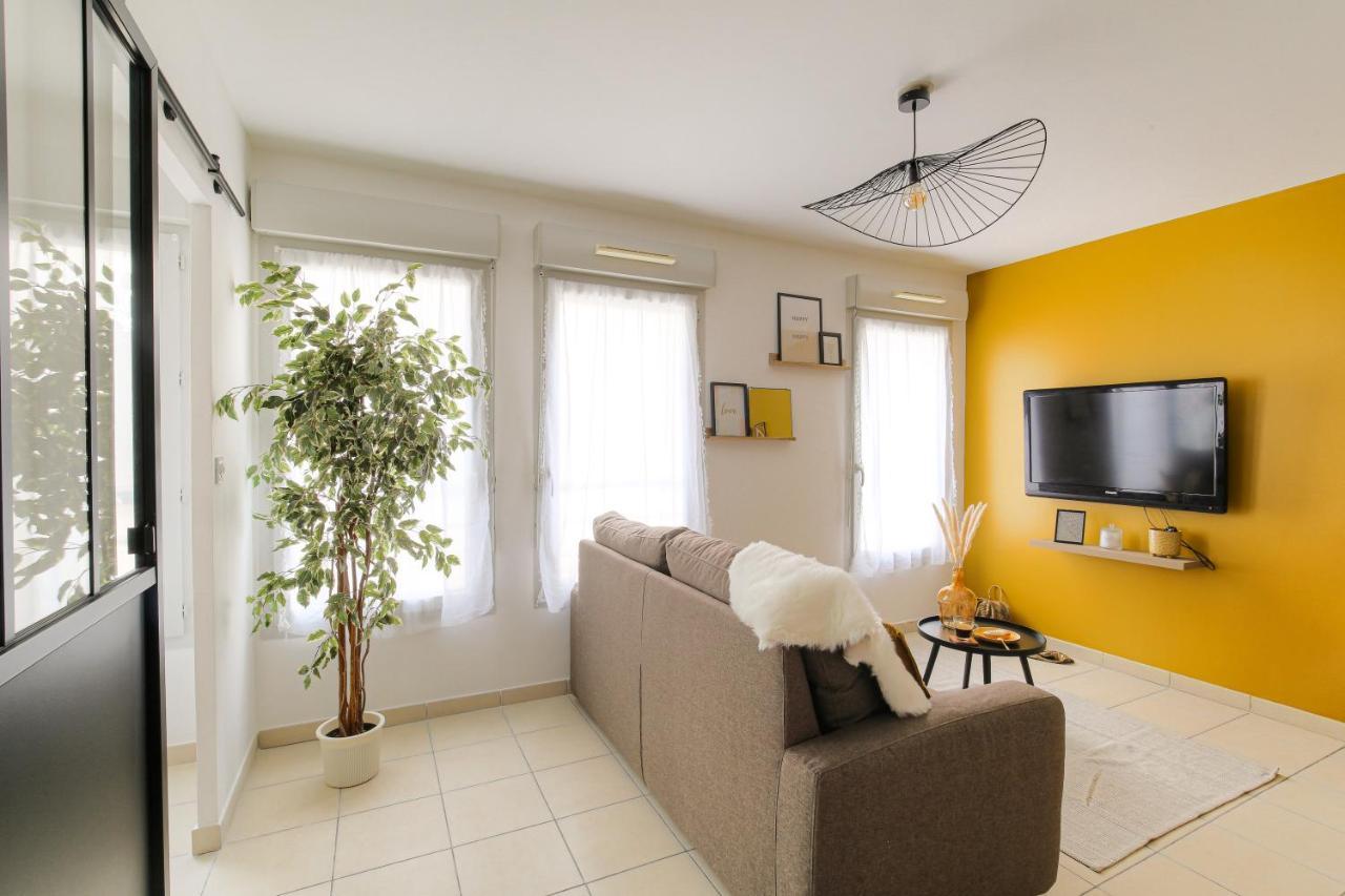 Le Louis D'Or -Acces Facile Gare/Eurexpo/Aeoroport Apartment Вильорбан Екстериор снимка