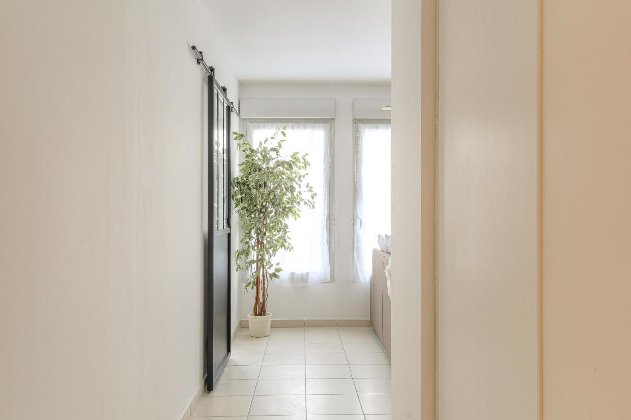 Le Louis D'Or -Acces Facile Gare/Eurexpo/Aeoroport Apartment Вильорбан Екстериор снимка