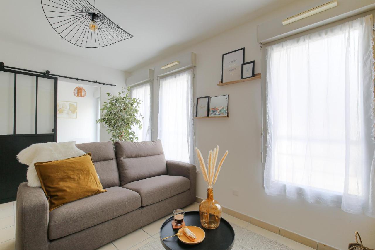 Le Louis D'Or -Acces Facile Gare/Eurexpo/Aeoroport Apartment Вильорбан Екстериор снимка